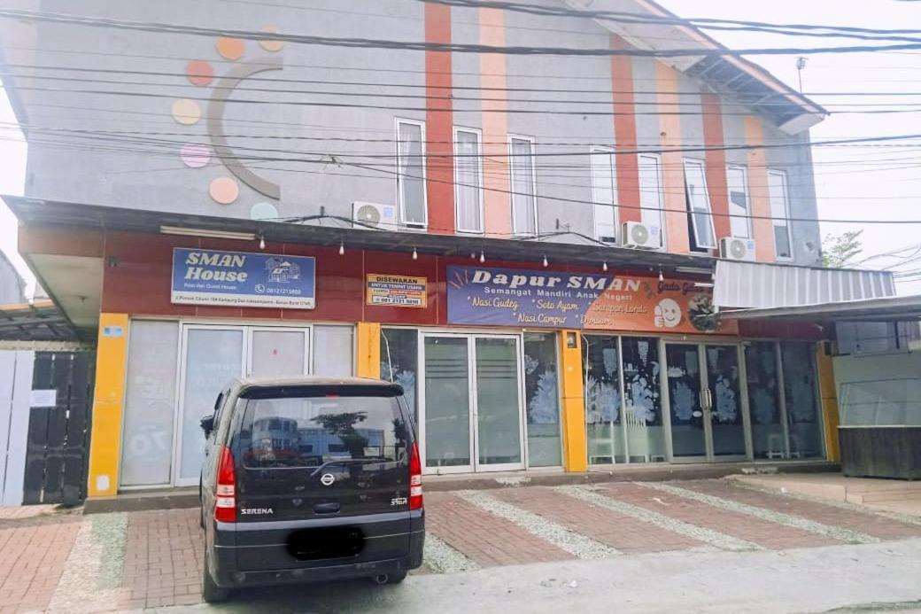Hotel Elza House Near Kalimalang Redpartner Bekasi