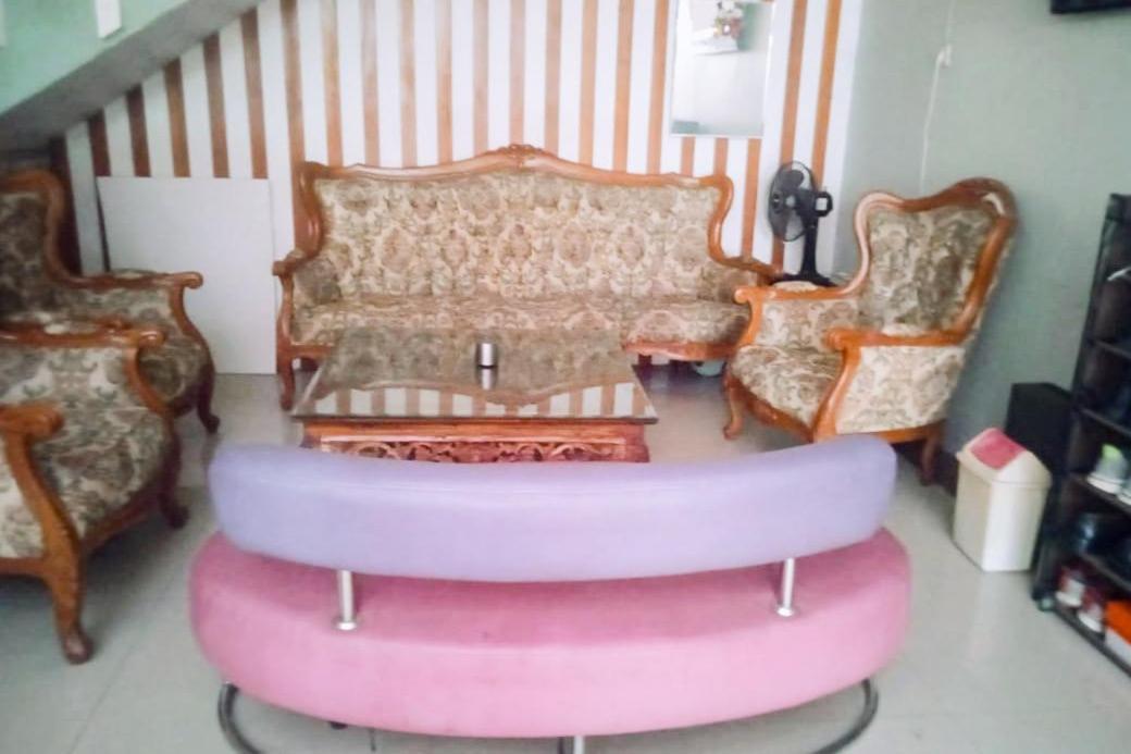 Hotel Elza House Near Kalimalang Redpartner
