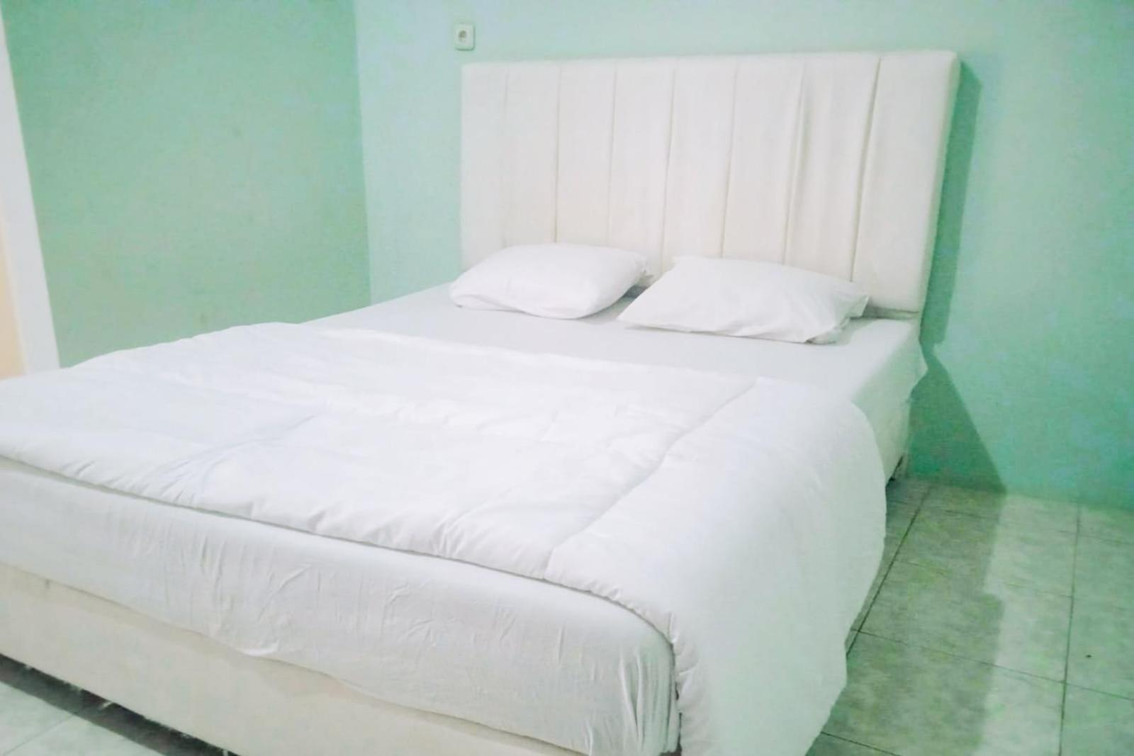 Elza House Near Kalimalang Redpartner * Bekasi