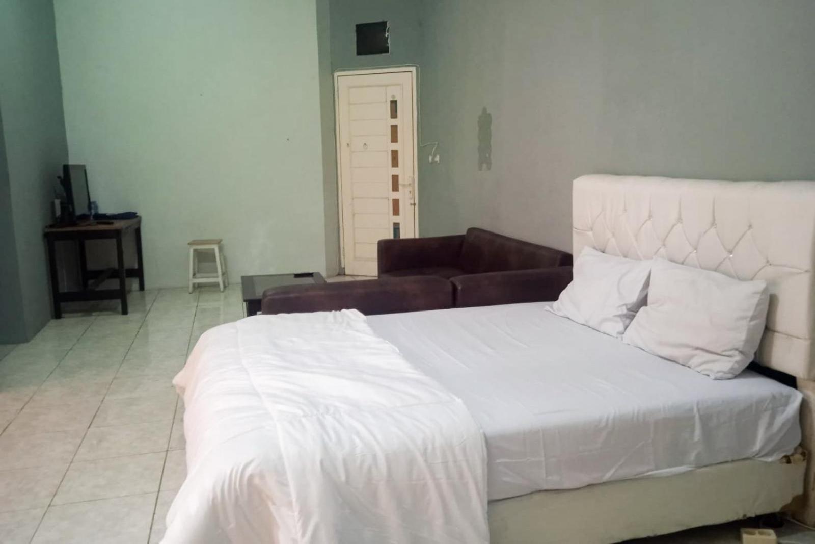 Elza House Near Kalimalang Redpartner Bekasi
